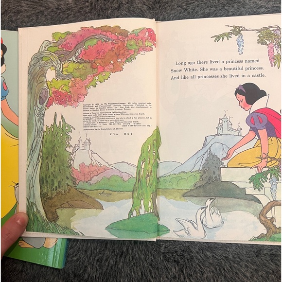 VTG Snow White Books - Picture 3 of 7